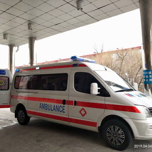 翠峦救护车出租服务案例2